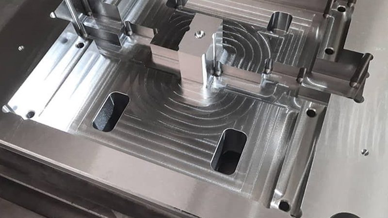 HDPE吹塑模具：规格型号背后的工艺智慧**